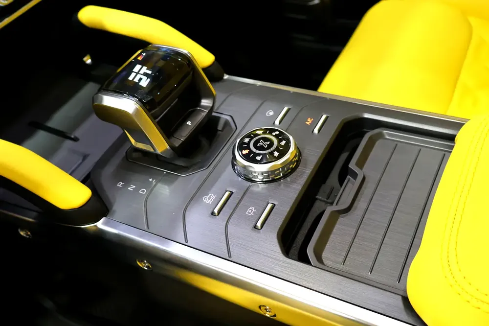 2025!! Jetour T2 || Defender Body Kit || Under Warranty || VIP - Image 9
