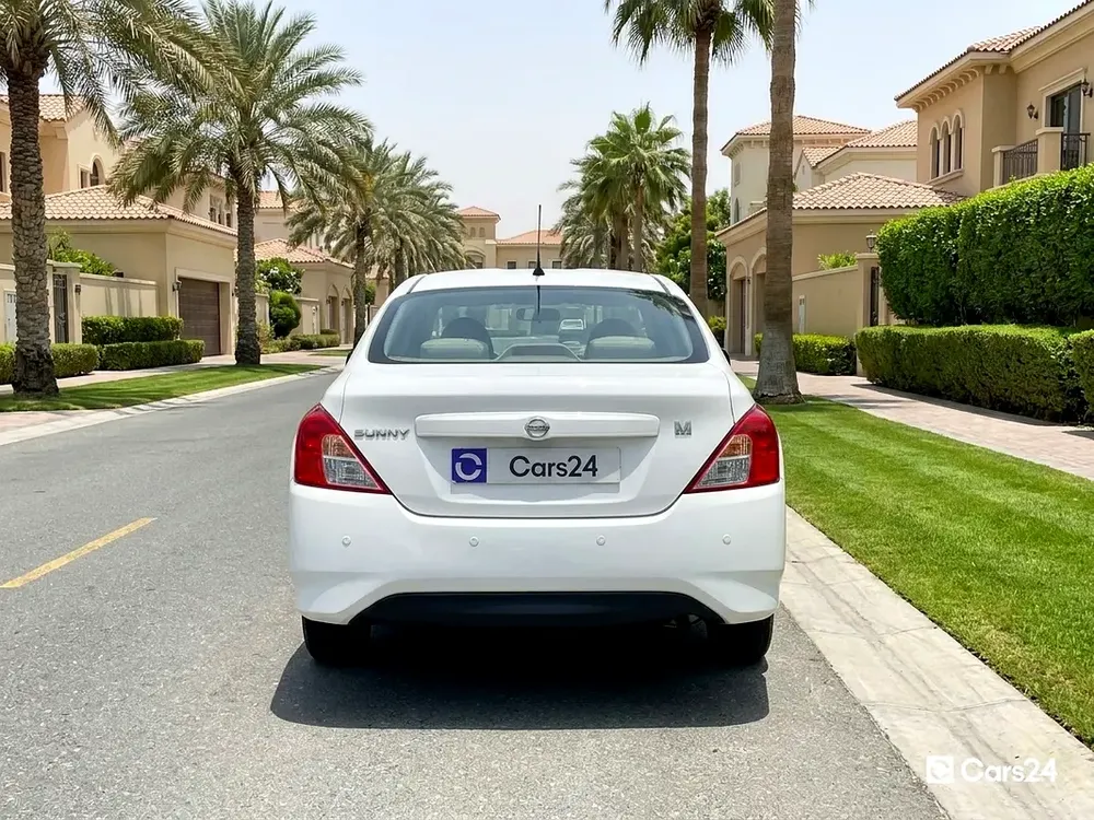 AED 372/month | 0 Downpayment | Free 1 Month Warranty | 30 Day Return | NISSAN SUNNY 2023 - Image 4