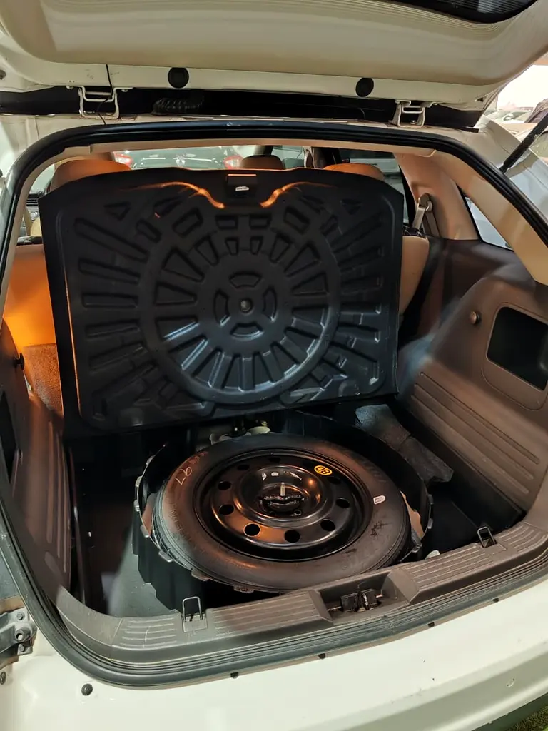Ford Edge SEL 2014 - GCC Specs - Well Maintained - Image 5