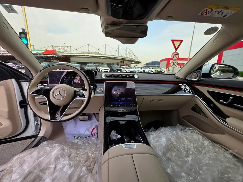 Mercedes-Maybach S 680 v 12 2024, Japanese Specs - Image 10
