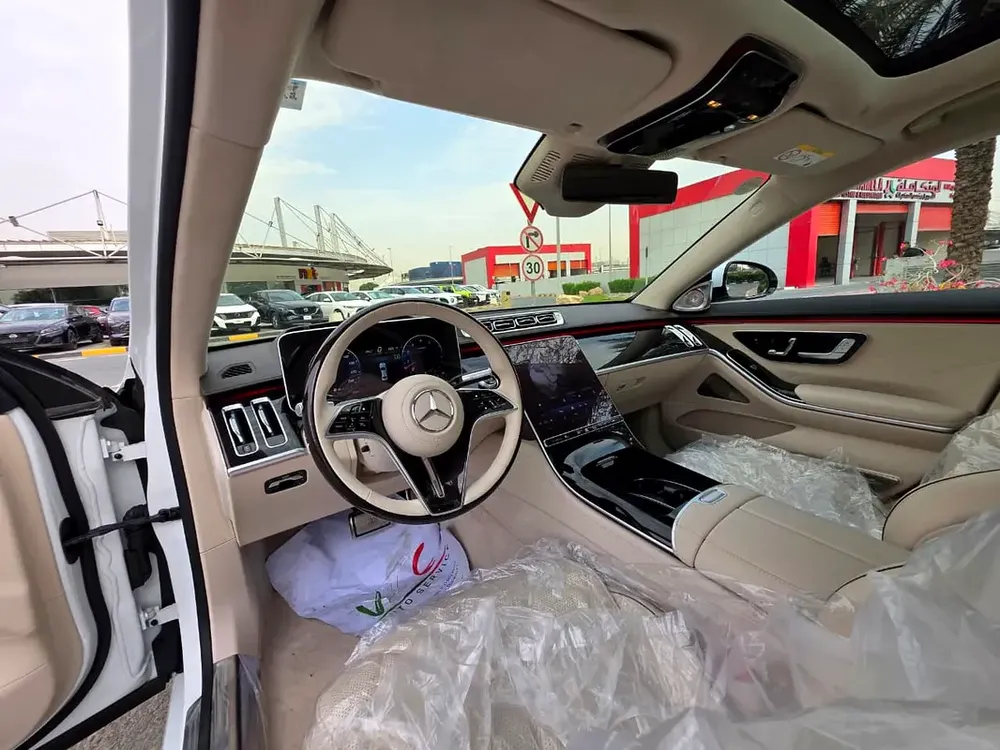 Mercedes-Maybach S 680 v 12 2024, Japanese Specs - Image 13