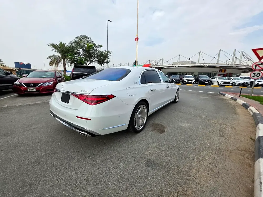 Mercedes-Maybach S 680 v 12 2024, Japanese Specs - Image 6