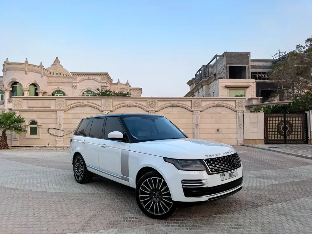 RANGE ROVER VOGUE HSE 2020 AMAZING CONDITION FULL OPTION - Image 10