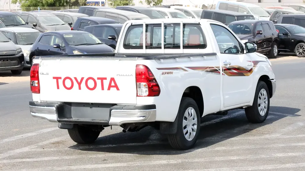 Toyota hilux SC RWD 2.7 L - Image 7