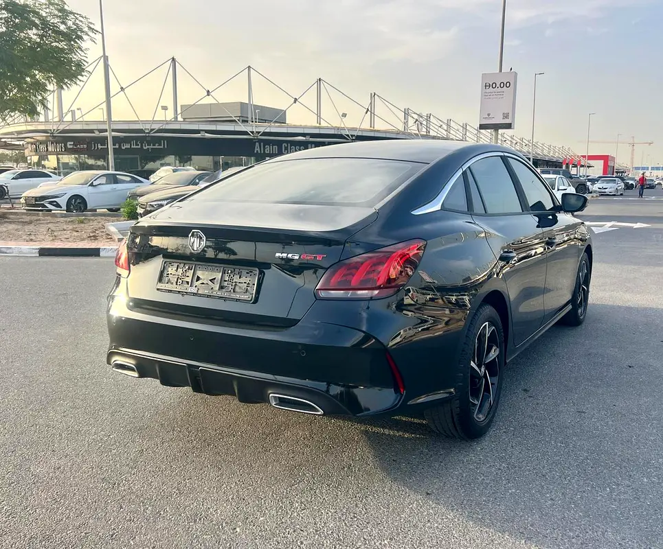 Mercedes-Benz A-Class A 200 2019 - GCC Specs - Excellent Condition - Image 4