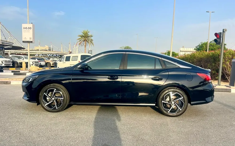 Mercedes-Benz A-Class A 200 2019 - GCC Specs - Excellent Condition - Image 5