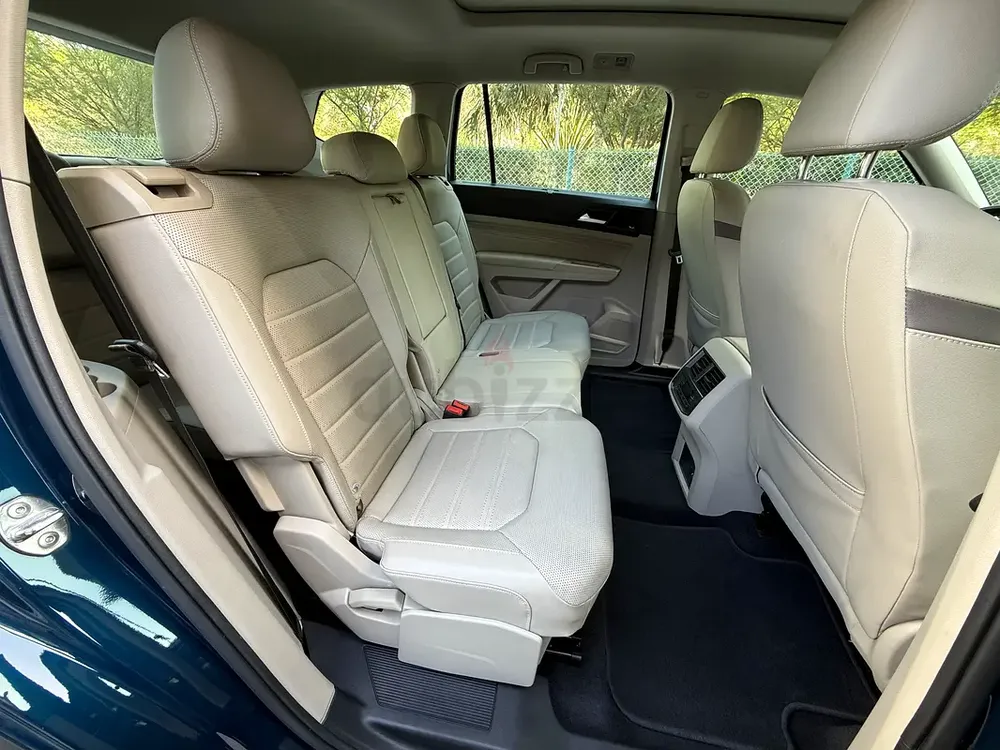 Volkswagen Teramont Highline Plus, 7 Seater 2021 GCC Specs, Radar and Seat Cooler, CarPlay connect - Image 11