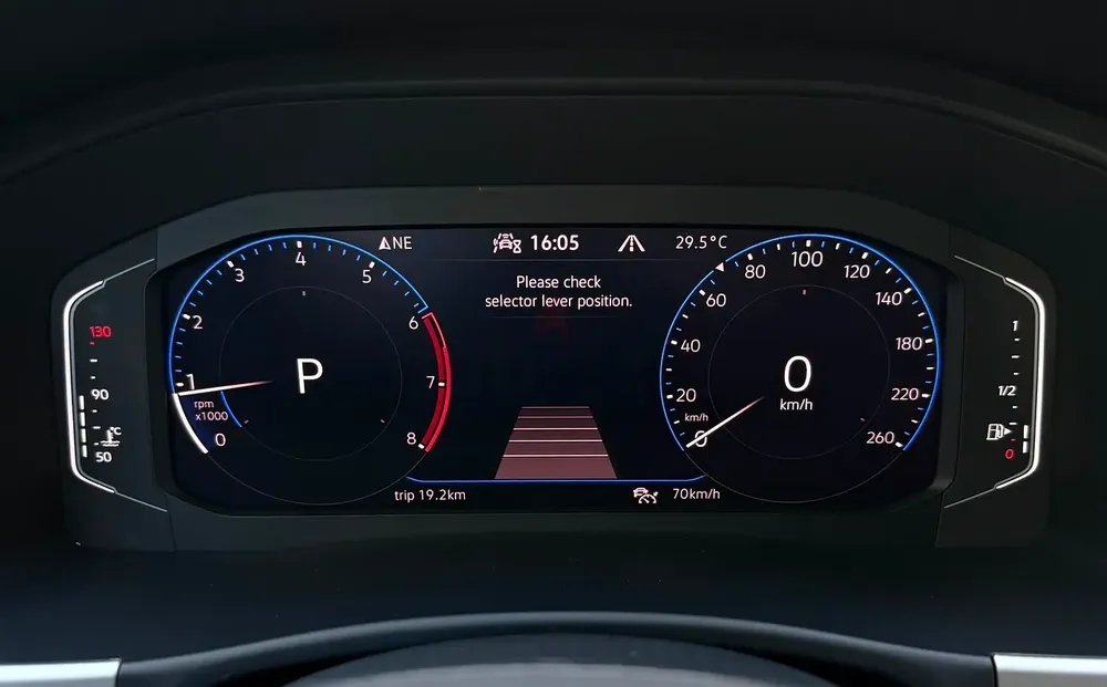 Volkswagen Teramont Highline Plus, 7 Seater 2021 GCC Specs, Radar and Seat Cooler, CarPlay connect - Image 19