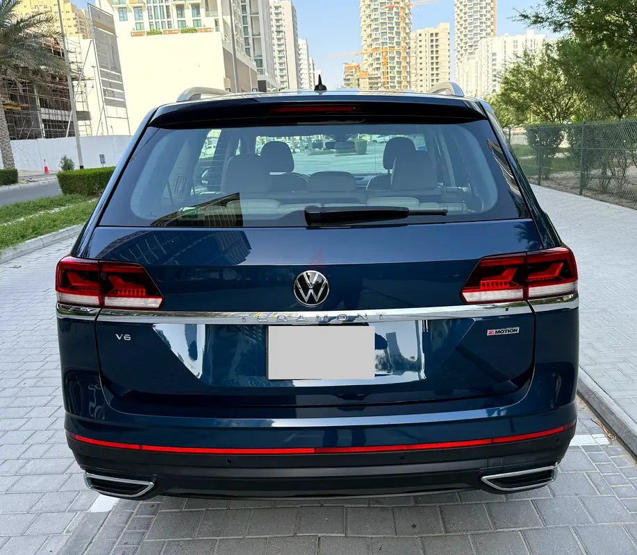 Volkswagen Teramont Highline Plus, 7 Seater 2021 GCC Specs, Radar and Seat Cooler, CarPlay connect - Image 5