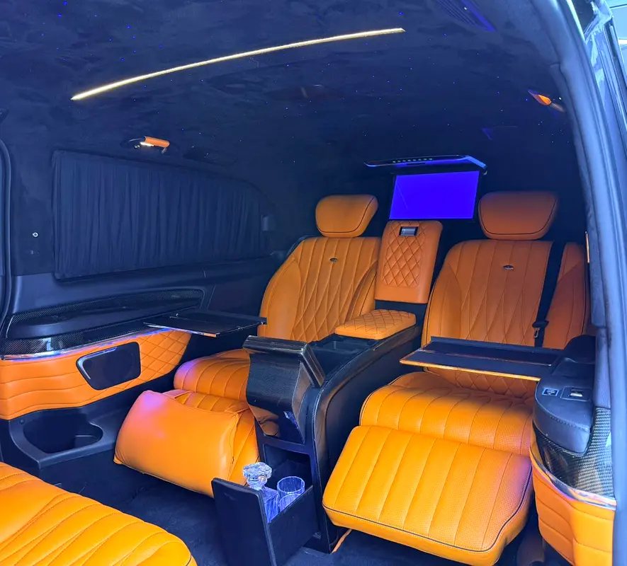 2023 Mercedes-Benz V250 Luxury, Warranty, Excellent Condition, GCC Specs - Image 11