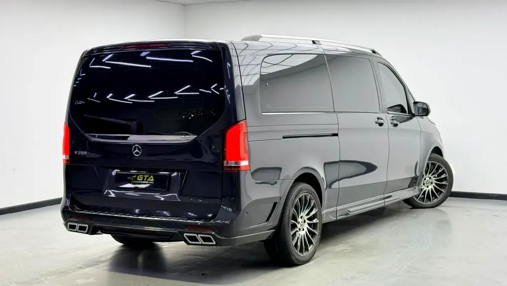 2023 Mercedes-Benz V250 Luxury, Warranty, Excellent Condition, GCC Specs - Image 5