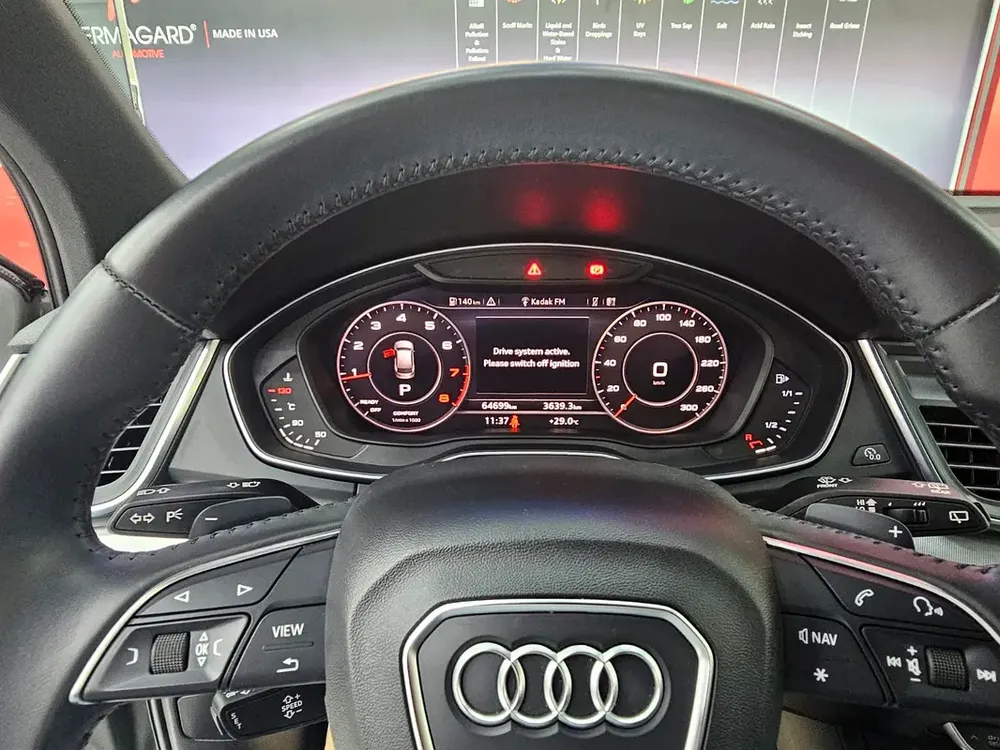 APX monthly EMI 1750 | Audi Q5 45 TFSI Quattro Sport | GCC Specs | Excellent Condition | Warranty + - Image 13