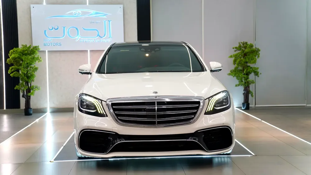 ELITE AMG MERCEDES S500 V8 || S63 KIT || RADAR || TOP RANGE || GCC || HEADUP DISPLAY LOW MILEAGE - Image 5