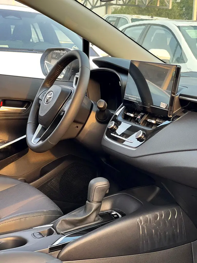 TOYOTA COROLLA ELITE HYBRID 1.8L HEV 2025 - Image 16