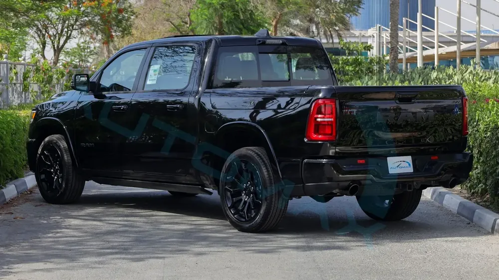 ( Only For Export ) 2026/2026 RAM 1500 LIMITED CREW CAB SST H.O 3.0TT GCC BRAND NEW - Image 5