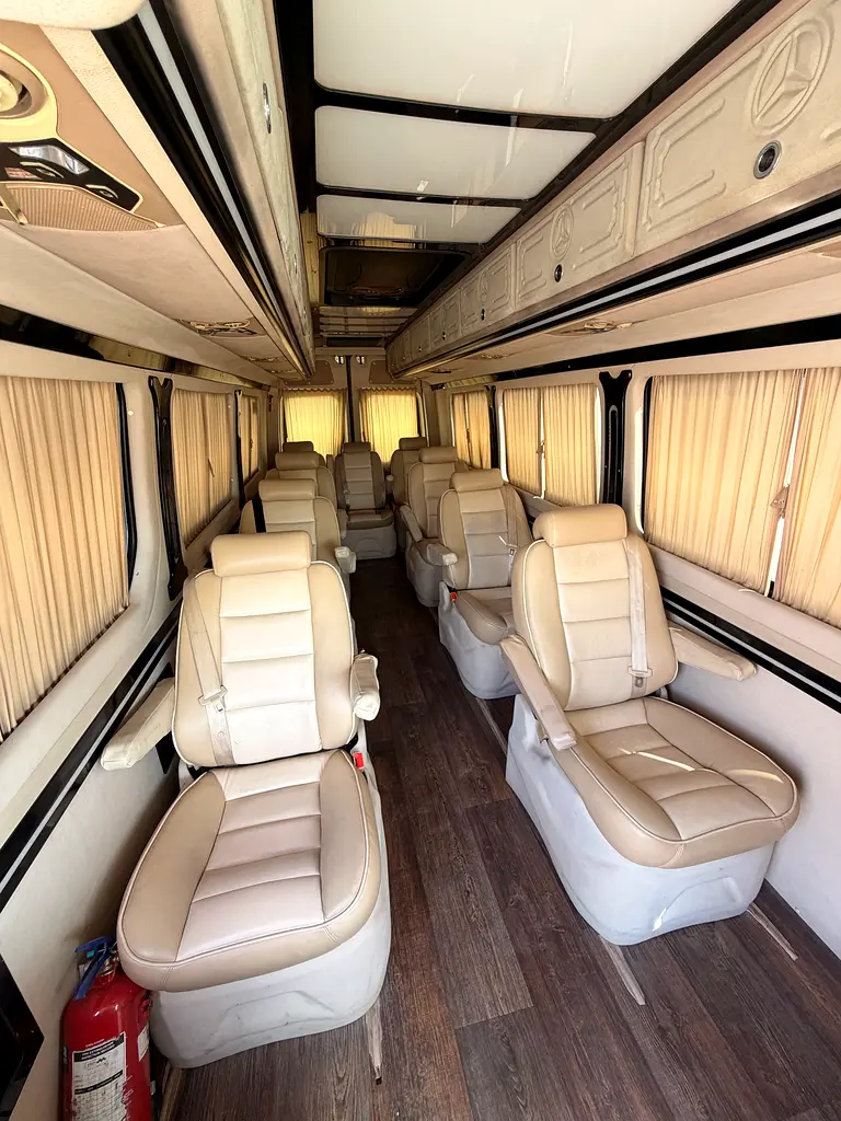 Mercedes-Benz Sprinter 515 CDI 2018 GCC Spec - Image 16