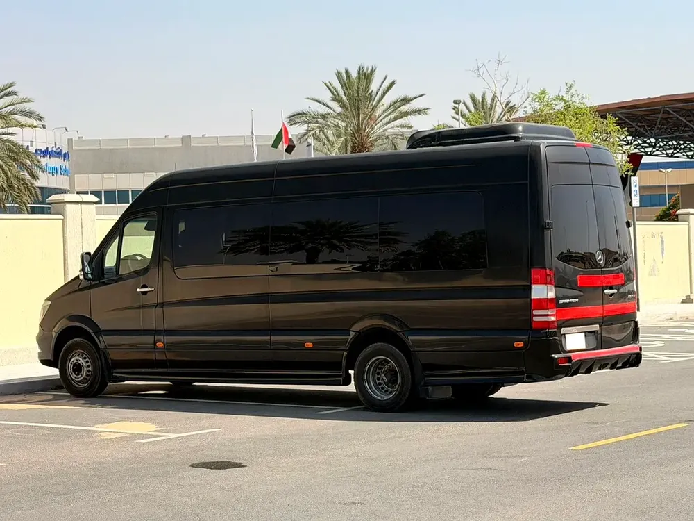 Mercedes-Benz Sprinter 515 CDI 2018 GCC Spec - Image 7