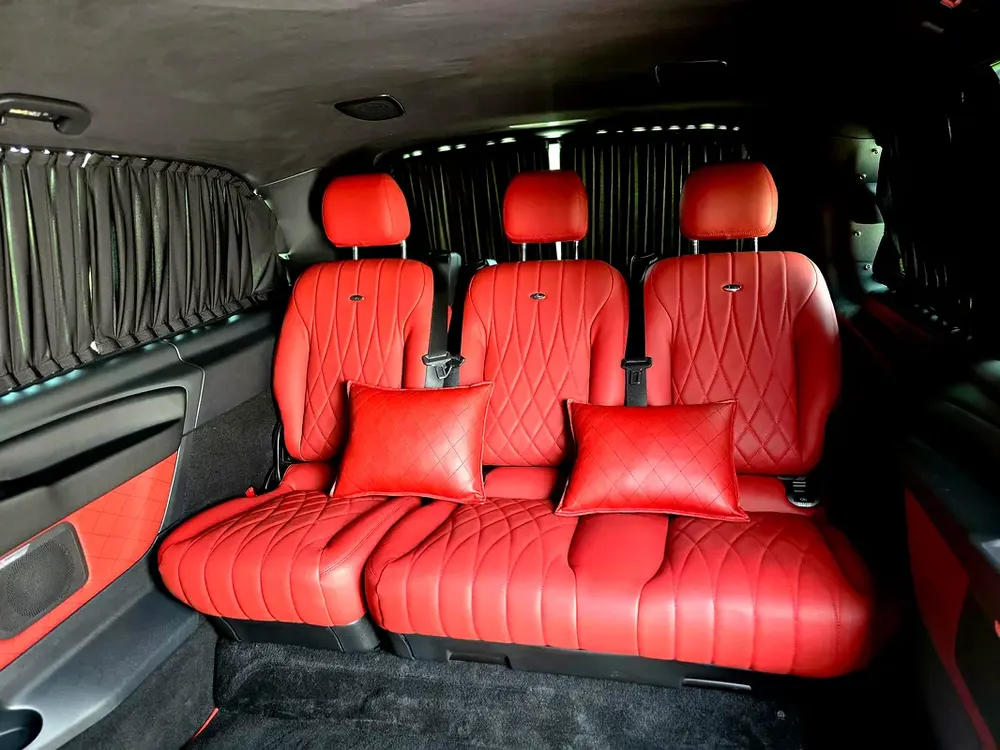 Mercedes-Benz V250 Falcon Edition 2024 Only 600 KM Driven | GCC Specs | Literally Brand New - Image 15