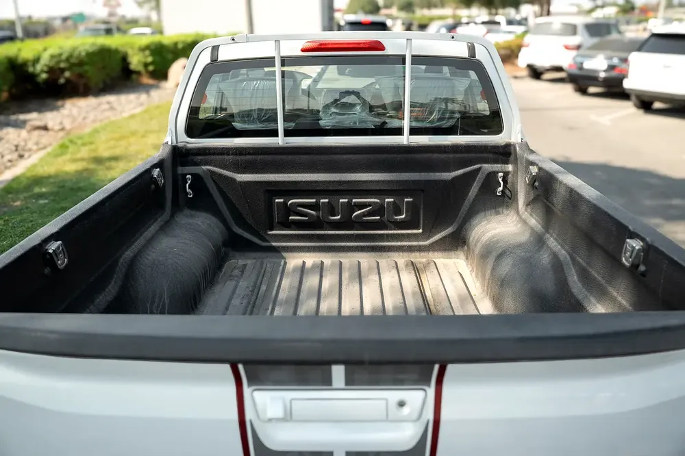 Isuzu D-Max GT 2026 GCC Specs - Brand New - Image 11