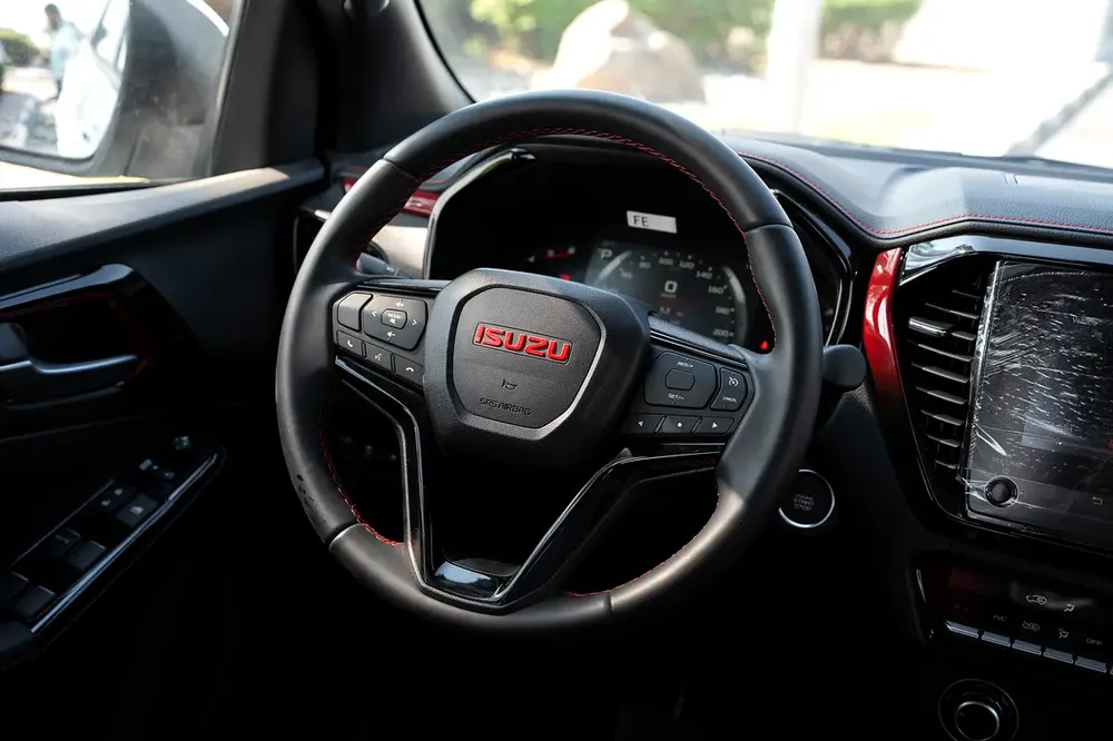 Isuzu D-Max GT 2026 GCC Specs - Brand New - Image 6