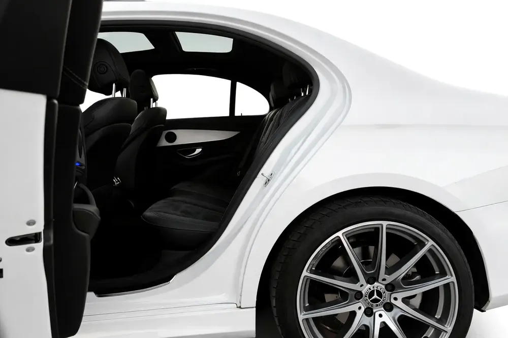 AED 3,819 / Monthly l 0% Down Payment l E200 AMG l Gargash Warranty till 2028 - Image 5
