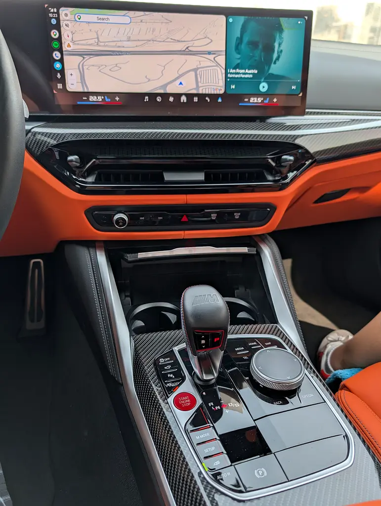 2025 BMW M4 Competition xDrive M-Kit | GCC Specs | Warranty | Service Contract - Image 12