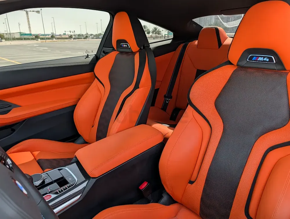 2025 BMW M4 Competition xDrive M-Kit | GCC Specs | Warranty | Service Contract - Image 9