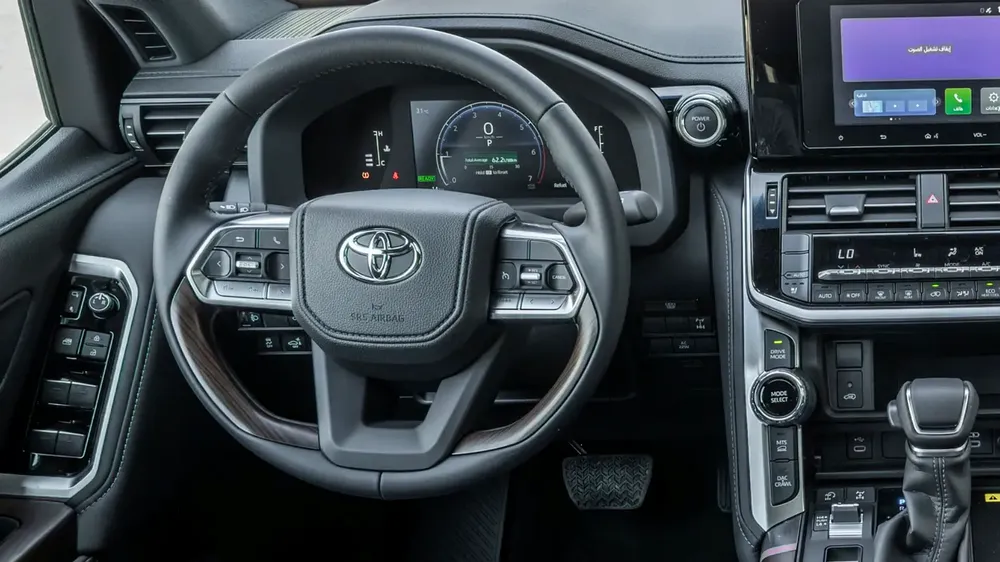 Toyota Land Cruiser GXR 3.5L Hybrid 2026, GCC Specs - Brand New! - Image 8