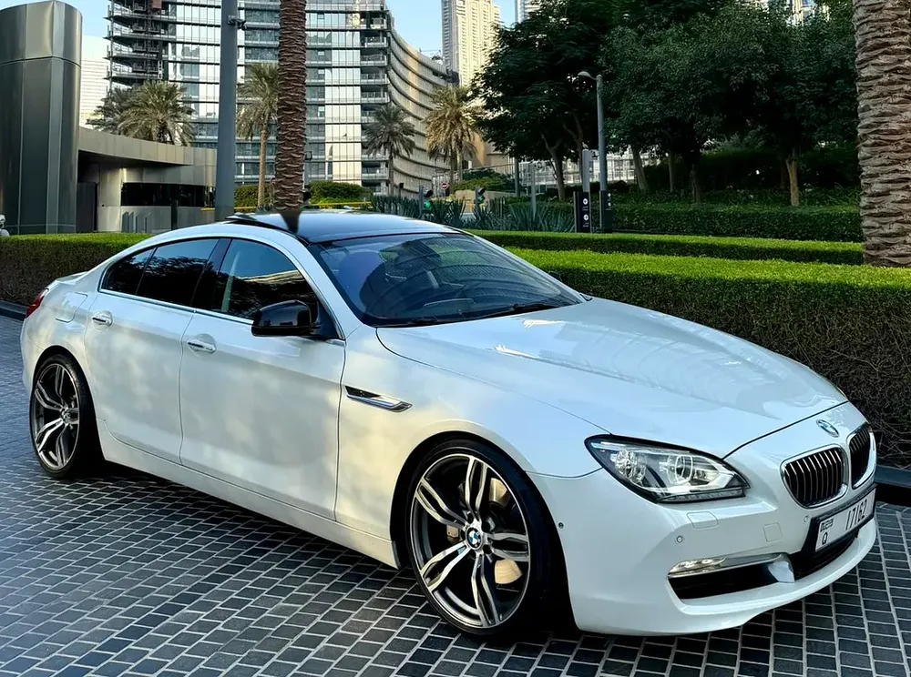LIMITED BMW 650 LI V8 — RADAR —HIGHEST CATEGORY — GRAND COUPE — ACCIDENTS FREE — LIKE NEW - Image 10