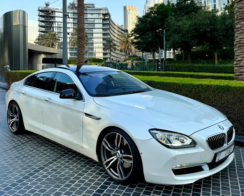 LIMITED BMW 650 LI V8 — RADAR —HIGHEST CATEGORY — GRAND COUPE — ACCIDENTS FREE — LIKE NEW - Image 13