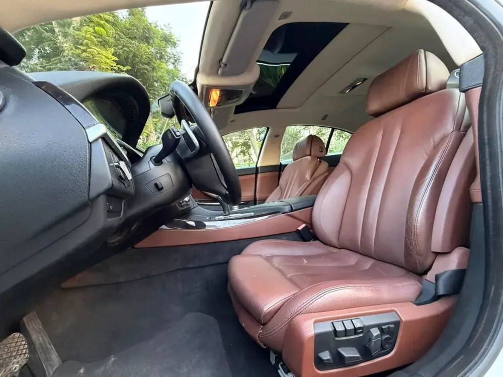 LIMITED BMW 650 LI V8 — RADAR —HIGHEST CATEGORY — GRAND COUPE — ACCIDENTS FREE — LIKE NEW - Image 15