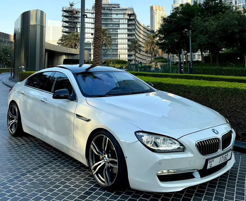 LIMITED BMW 650 LI V8 — RADAR —HIGHEST CATEGORY — GRAND COUPE — ACCIDENTS FREE — LIKE NEW - Image 4