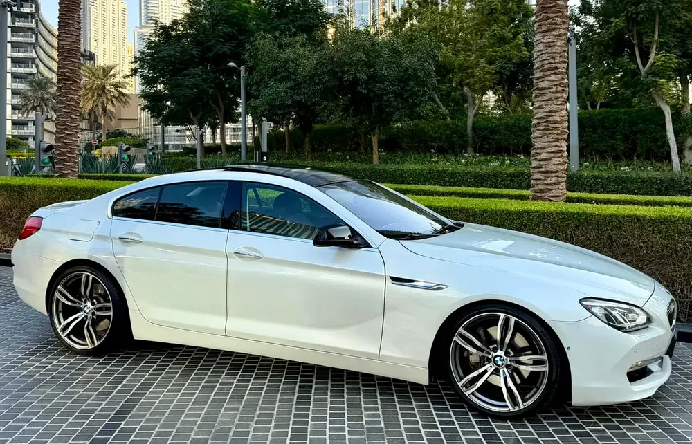 LIMITED BMW 650 LI V8 — RADAR —HIGHEST CATEGORY — GRAND COUPE — ACCIDENTS FREE — LIKE NEW - Image 8