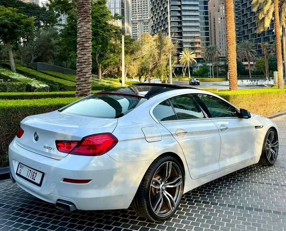 LIMITED BMW 650 LI V8 — RADAR —HIGHEST CATEGORY — GRAND COUPE — ACCIDENTS FREE — LIKE NEW - Image 9
