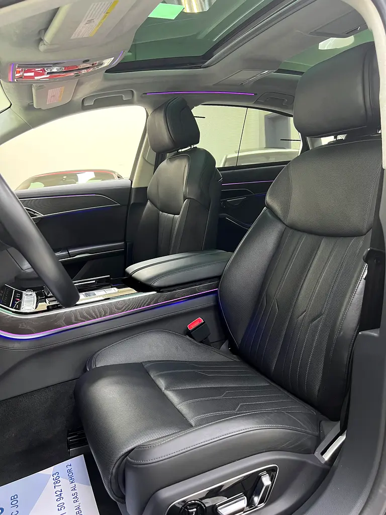 Audi A8 - Image 12