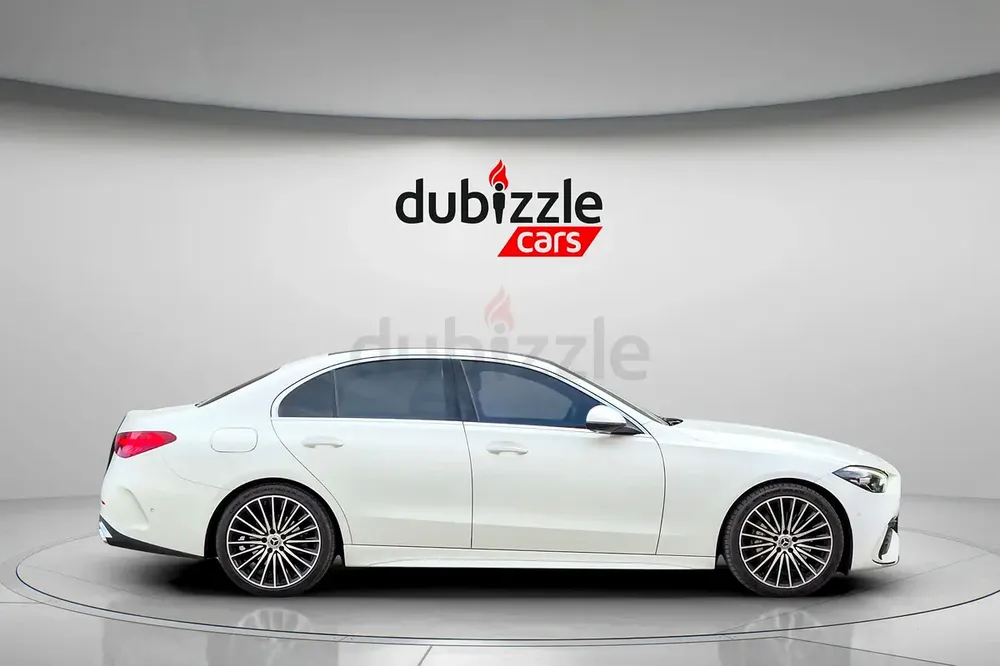 AED 2583/month | 2023 Mercedes-Benz C-Class C200 | GCC Specs | Ref#461855 - Image 4