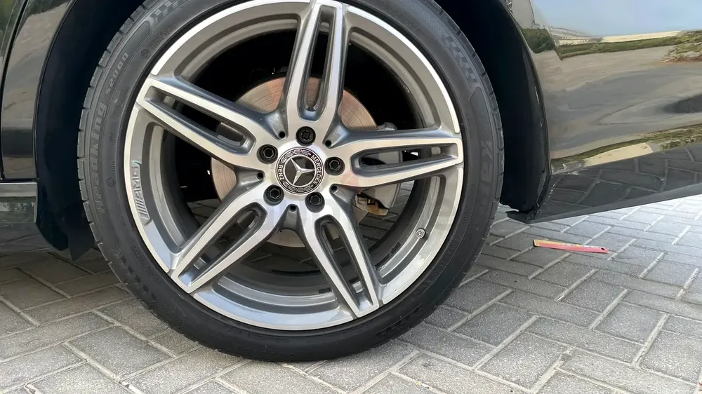 Stunning 2018 Mercedes-Benz E 300 | American Specs | Premium Luxury Sedan - Image 9