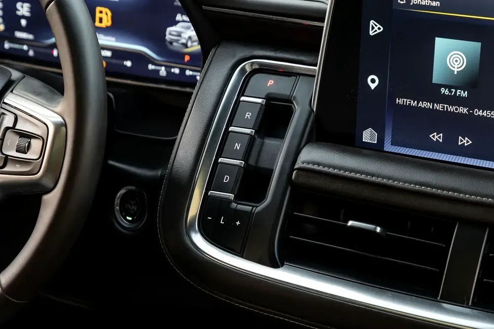 3,330 P.M |  Tahoe LT | 0% Downpayment | CHEVROLET WARRANTY! - Image 10
