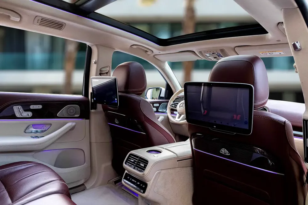 8,421 P.M |  GLS 600 | 0% Downpayment | MAYBACH GLS600 | IMMACULATE! - Image 13