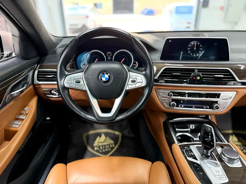 2016 BMW 7-SERIES 730 LI | GCC SPECS | EXCELLENT CONDITION - Image 9