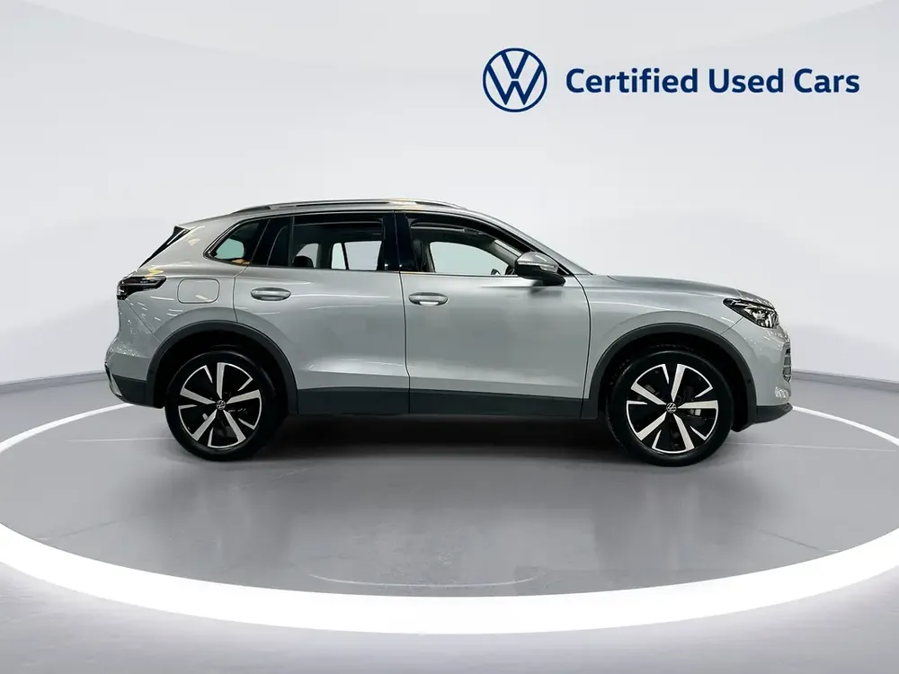 2025 Volkswagen Tiguan Elegance - GCC Specs - Brand New! - Image 4