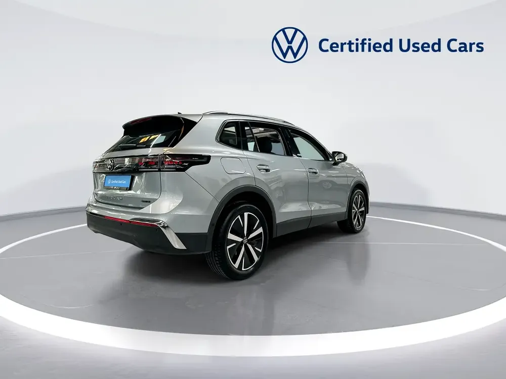 2025 Volkswagen Tiguan Elegance - GCC Specs - Brand New! - Image 5
