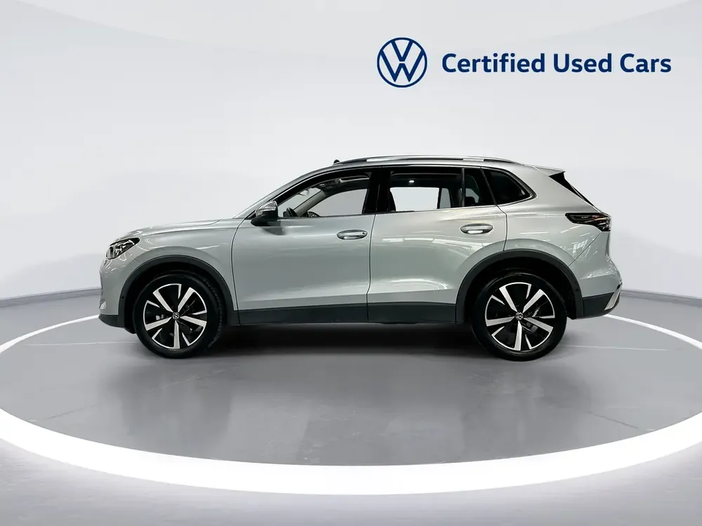 2025 Volkswagen Tiguan Elegance - GCC Specs - Brand New! - Image 8