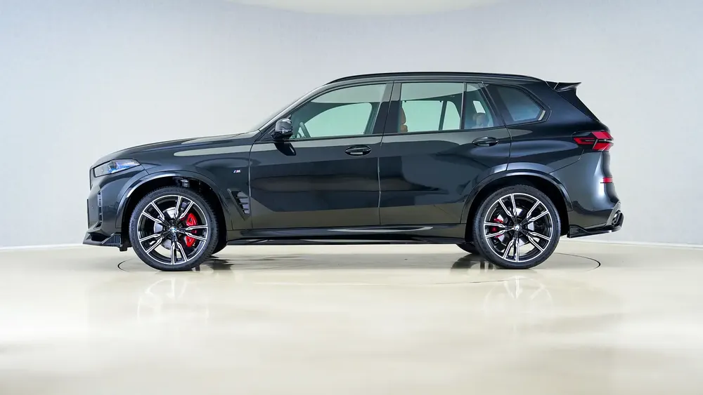X5 xDrive40i M Sport | AED 5,647 PM | Warranty November 2027- Service November 2028 | GCC - Image 10
