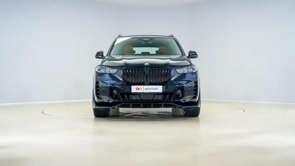 X5 xDrive40i M Sport | AED 5,647 PM | Warranty November 2027- Service November 2028 | GCC - Image 8