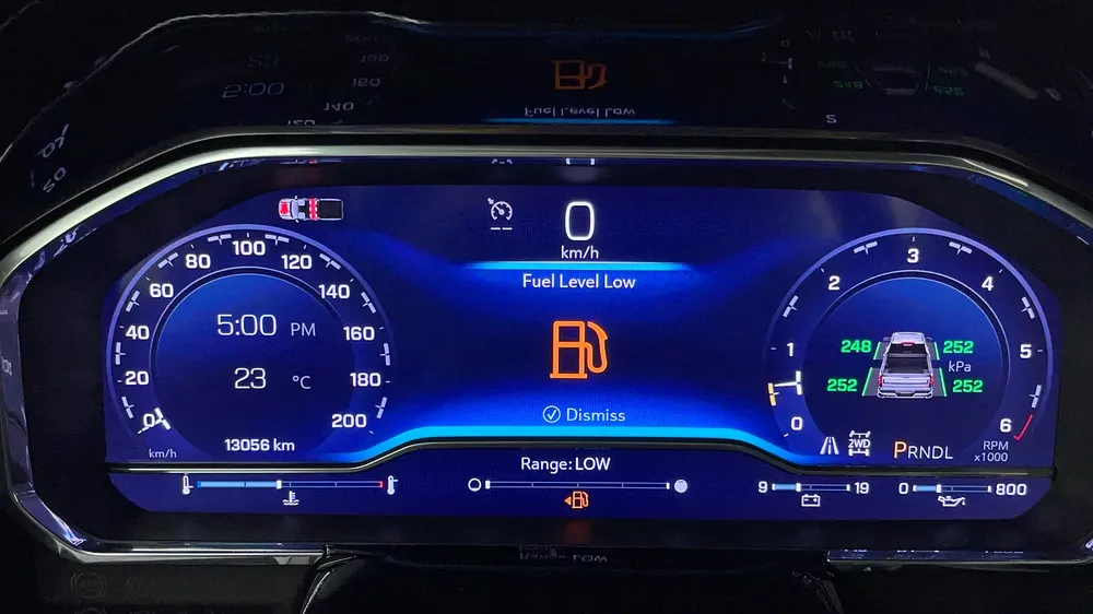 AED 2,204/month | Manufacturer Warranty | 30 Day Return | CHEVROLET SILVERADO 2024 - Image 9
