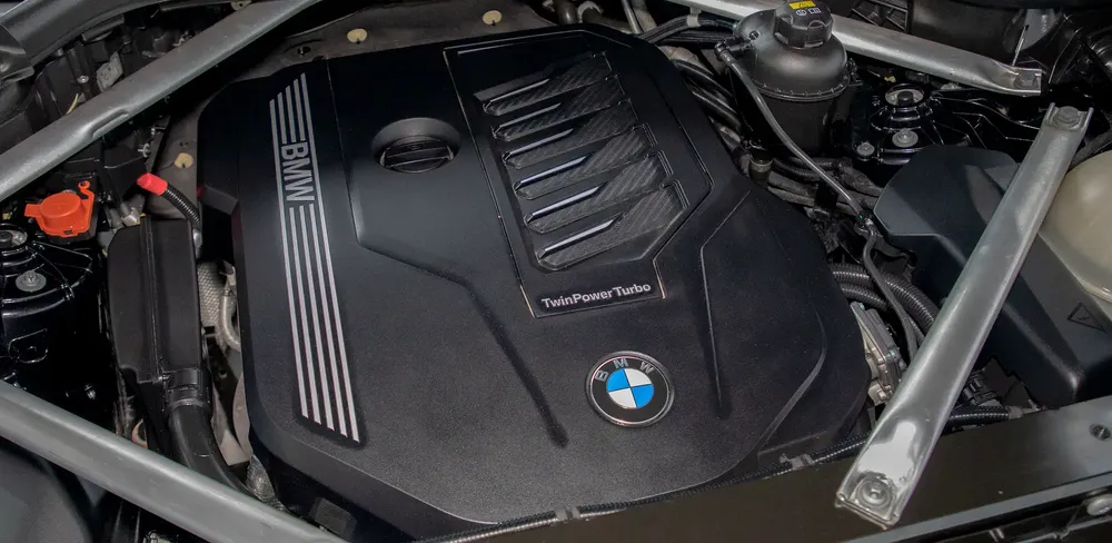 Black Shadow Pack • FDSH • BMW Service Contract 2028 • GCC - Image 19