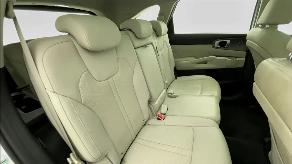 AED 1,249/month | 0 Downpayment | Free 3 Months Warranty | 30 Day Return | KIA SORENTO 2022 - Image 9