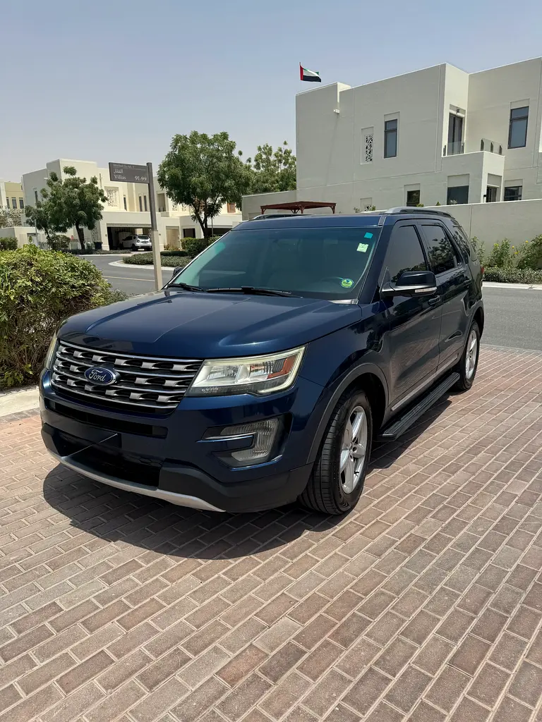 Ford Explorer - Image 15