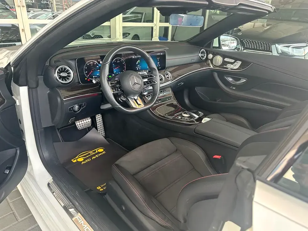 MERCEDES-BENZ  AMG E53 - Image 11